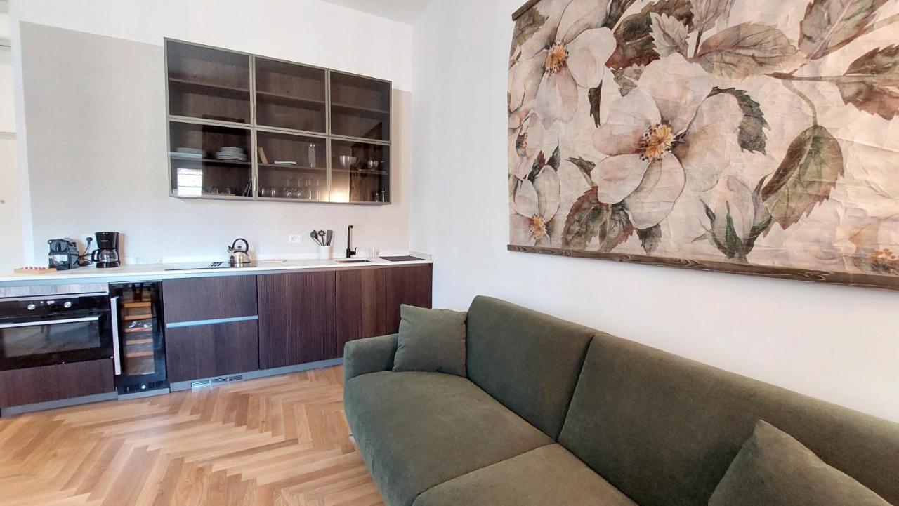 Appartement Dimora San Bartolomeo - Design, Panoramic View & Culture à Rome Extérieur photo